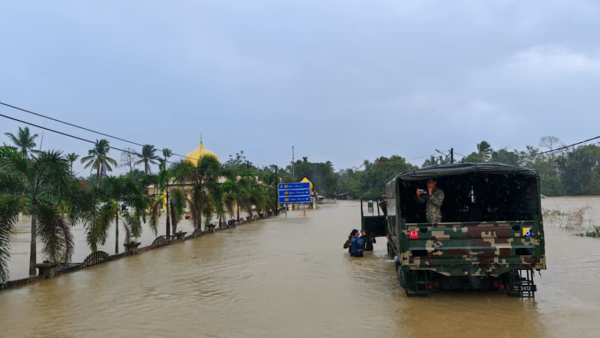 Over 28,000 people evacuated to flood relief centres in Malaysia; Johor, Sabah latest to be affected Over 28,000 people evacuated to flood relief centres in Malaysia; Johor, Sabah latest to be affected