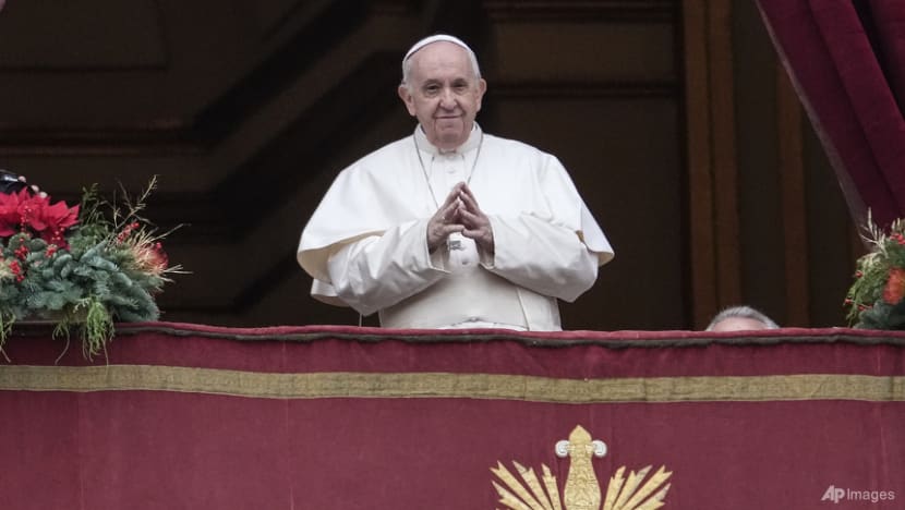 Shun polarisation, try dialogue to heal divided world, Pope says in Christmas message Shun polarisation, try dialogue to heal divided world, Pope says in Christmas message