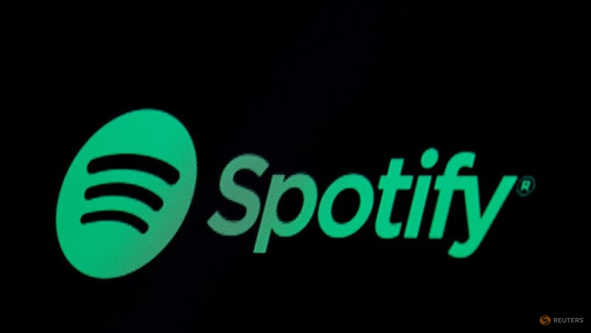UK music subscriptions in decline as households seek savings UK music subscriptions in decline as households seek savings
