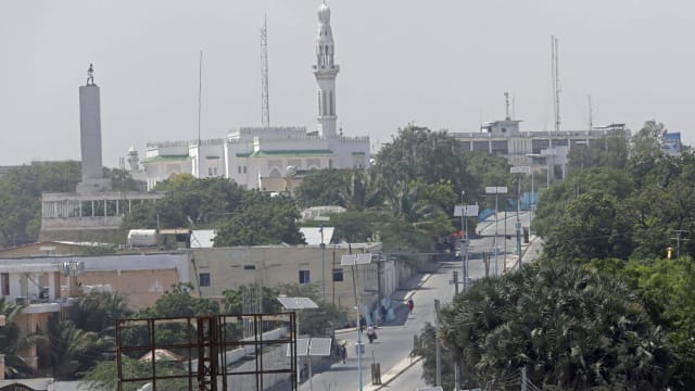 索马里摩加迪沙政府高层官员入住的酒店遇袭