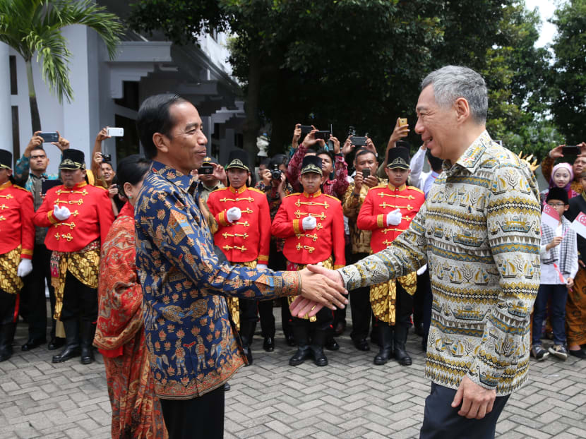 Singapore, Indonesia move to boost trade ties Singapore, Indonesia move to boost trade ties