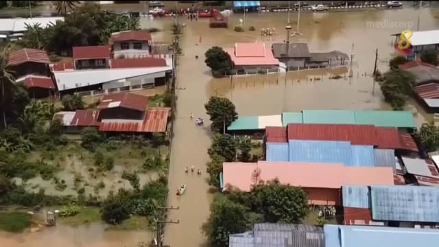 泰国洪水泛滥 至少4万5000户家庭受灾