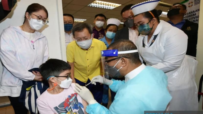 Lebih 340,000 kanak-kanak di M'sia terima dos pertama vaksin COVID-19 Lebih 340,000 kanak-kanak di M'sia terima dos pertama vaksin COVID-19