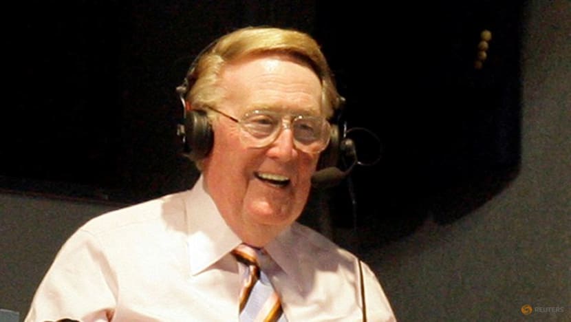 Baseball-Legendary Dodgers broadcaster Vin Scully dies at 94 Baseball-Legendary Dodgers broadcaster Vin Scully dies at 94