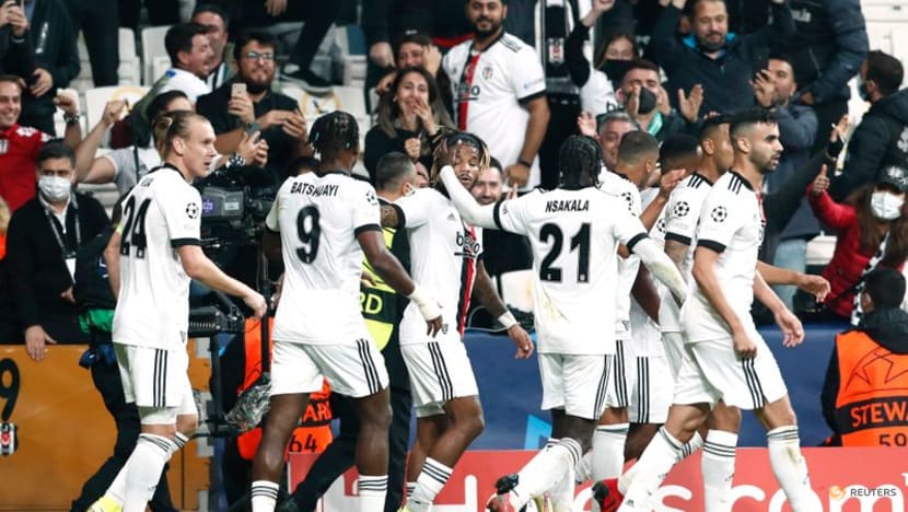 Coates double steers Sporting to 4-1 win at Besiktas Coates double steers Sporting to 4-1 win at Besiktas