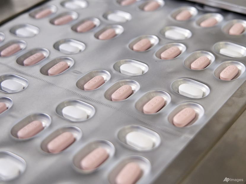 What we know about Pfizer's Paxlovid, the first COVID-19 oral medicine approved for use in Singapore What we know about Pfizer's Paxlovid, the first COVID-19 oral medicine approved for use in Singapore