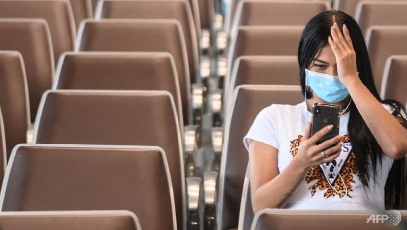 Coronavirus outbreak: Hong Kong to quarantine all arrivals from mainland China Coronavirus outbreak: Hong Kong to quarantine all arrivals from mainland China