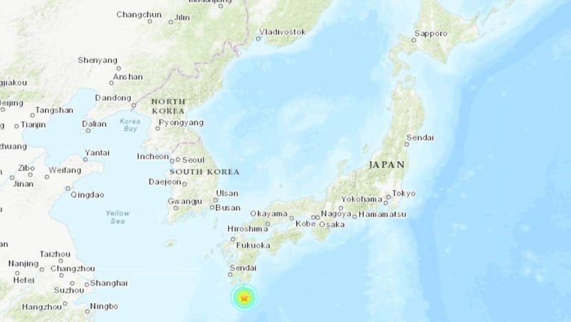 6.4-magnitude earthquake strikes off south Japan 6.4-magnitude earthquake strikes off south Japan