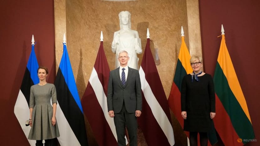 Baltics call for swift EU sanctions on Russia after it recognises Ukrainian breakaway republics