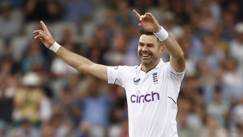 Anderson suffers groin injury ahead of Ashes 