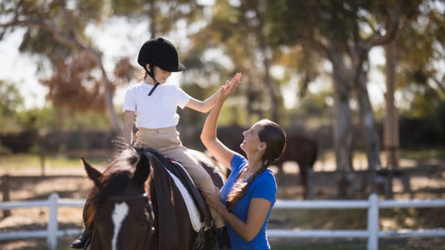 扶轮社推出首个以虚拟马匹为辅的学习平台 为使用者提供心理治疗