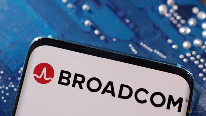 EU antitrust regulators extend decision on Broadcom, VMware deal to June 26