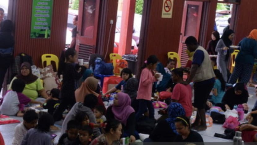 One dead, thousands evacuated as floods hit Kelantan, Terengganu and Pahang One dead, thousands evacuated as floods hit Kelantan, Terengganu and Pahang