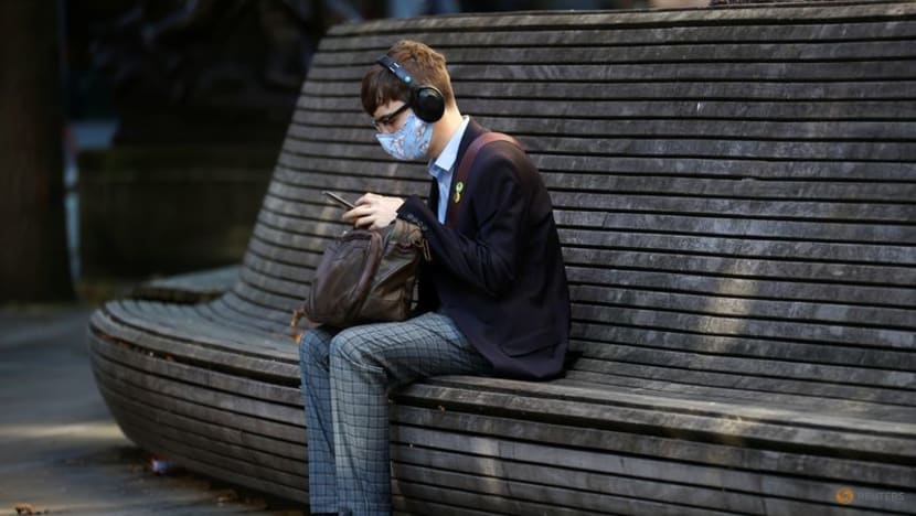 UK teens shun traditional news for TikTok, Instagram - regulator UK teens shun traditional news for TikTok, Instagram - regulator