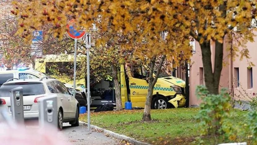 Lelaki bersenjata ditahan di Norway setelah curi ambulans, rempuh orang ramai