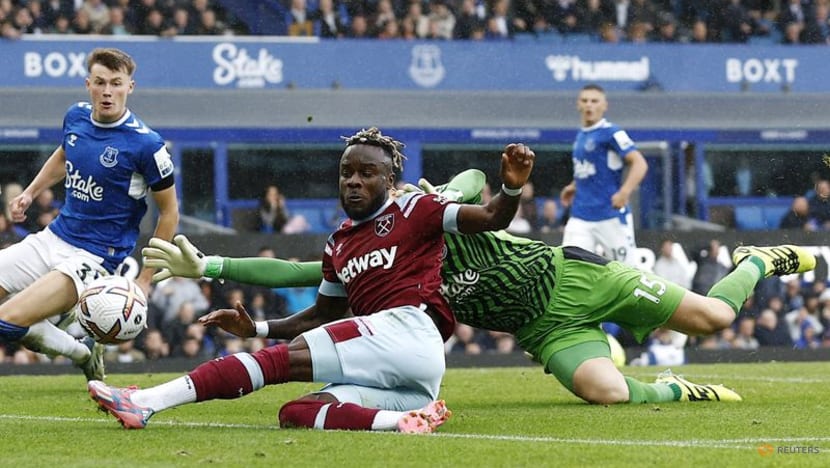 Maupay goal earns Everton victory over West Ham Maupay goal earns Everton victory over West Ham
