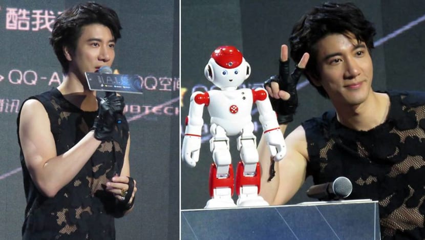 Wang Leehom releases two new songs from his latest album