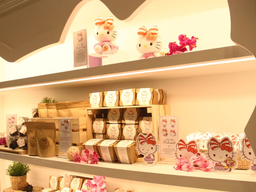 Should you eat at S’pore’s first Hello Kitty cafe?