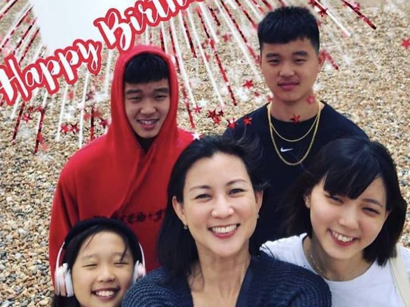 Ivy Lee's 16-Year-Old Twin Sons Are Now Taller Than Her (And Their  Godmother Hong Huifang) - TODAY