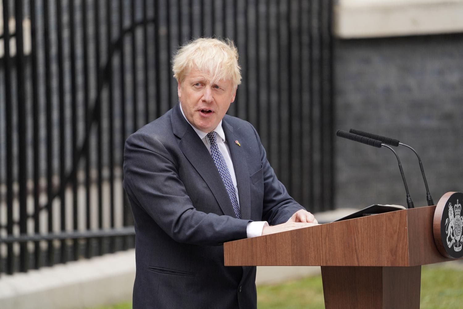 <p>British prime minister&nbsp;Boris&nbsp;Johnson&nbsp;makes a statement at Downing Street in London, Britain on July 7, 2022.</p>
