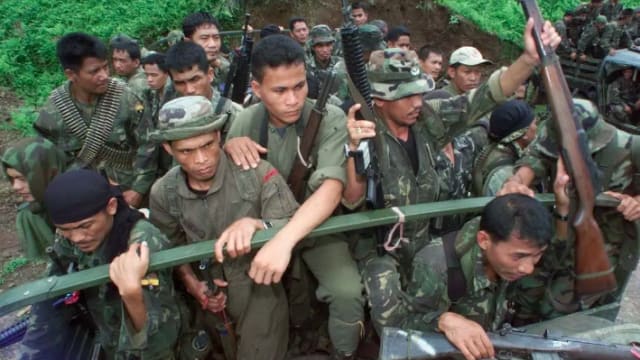 菲律宾政府军与共产党叛军驳火 致六名叛军亡