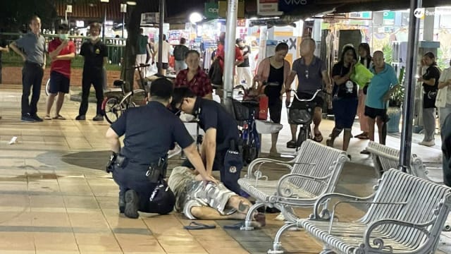 61岁男涉持攻击性武器被控 目击者：男子大巴窑中心一带被警方制伏