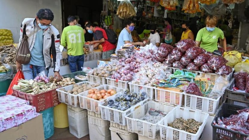Singapore's core inflation up 1.5% in October, biggest rise in nearly 3 years Singapore's core inflation up 1.5% in October, biggest rise in nearly 3 years