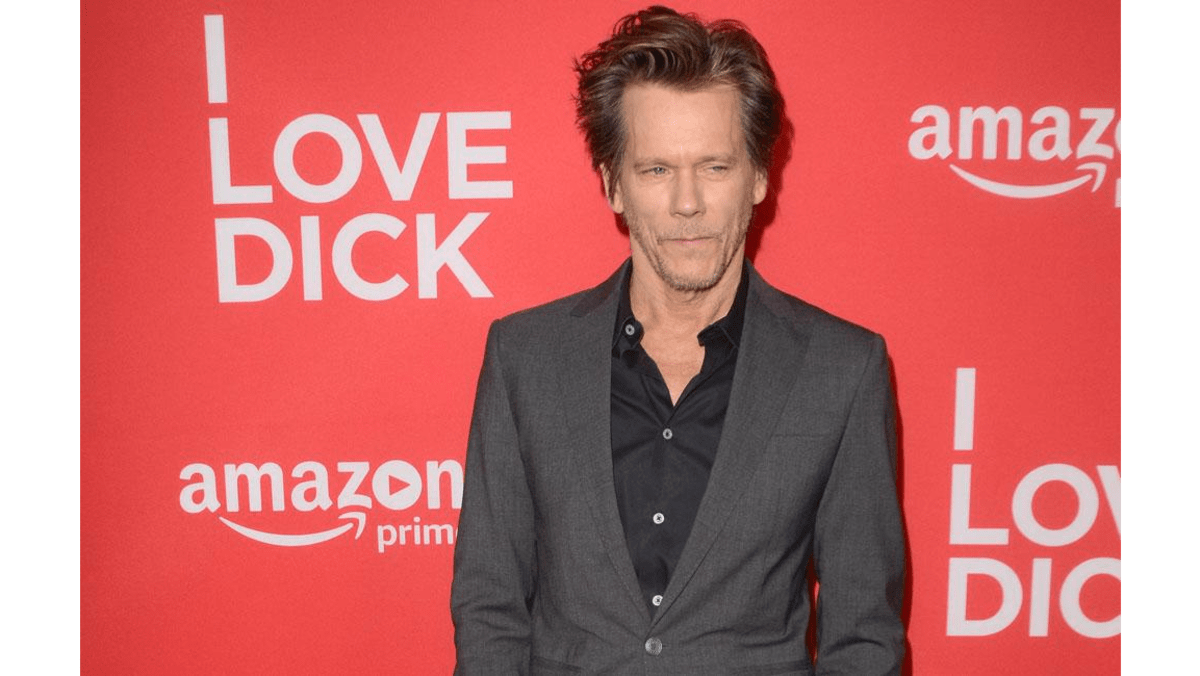 Kevin Bacon didn't go whole hog at Studio 54 8 Days