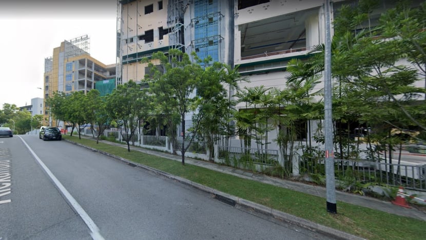 Worker dies after glass doors toppled on him, 4th workplace fatality this year Worker dies after glass doors toppled on him, 4th workplace fatality this year