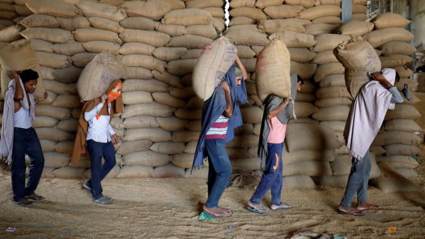 Explainer-What India's u-turn on wheat exports means for world markets Explainer-What India's u-turn on wheat exports means for world markets