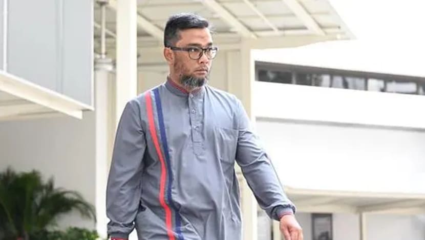 Pegawai CNB dihukum penjara 18 bulan; tukar sampel air kencing ujian dadah Pegawai CNB dihukum penjara 18 bulan; tukar sampel air kencing ujian dadah