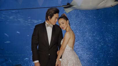 Tanglin Star Roz Pho Got Married To Her Childhood Sweetheart At An Aquarium And We Have The Photos