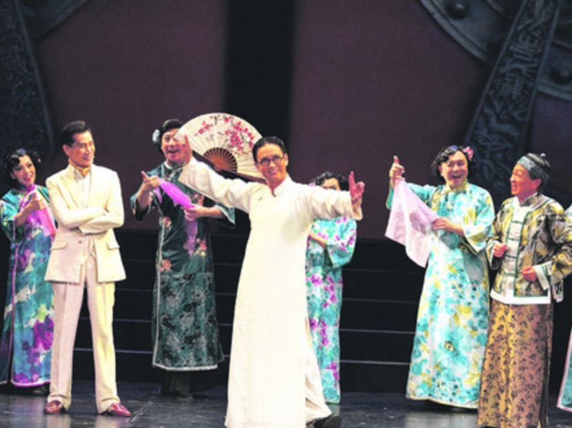 Popular Hong Kong production The Mad Phoenix was back in Singapore over the weekend at The Theatre@Mediacorp after a successful 2014 run. Photo: Mediacorp VizPro