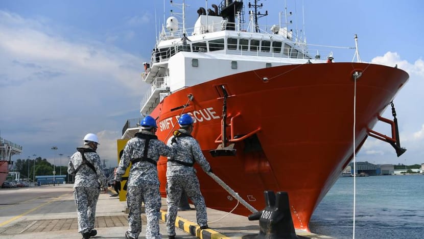 Vessels from Singapore and Malaysia to assist in search for missing Indonesian submarine