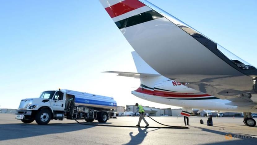 Airports in the US West dealing with shortage of jet fuel Airports in the US West dealing with shortage of jet fuel