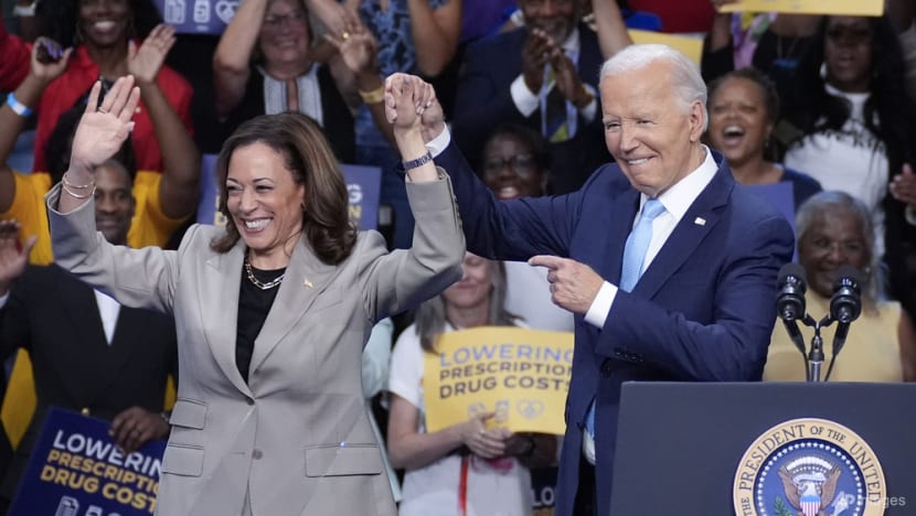 Biden to pass torch to Harris in bittersweet convention farewell