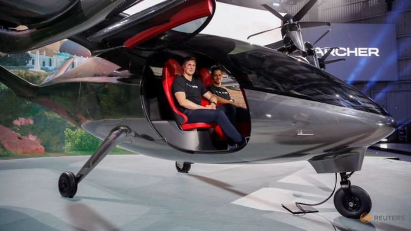 Archer's flying taxi makes splashy debut in heated market Archer's flying taxi makes splashy debut in heated market