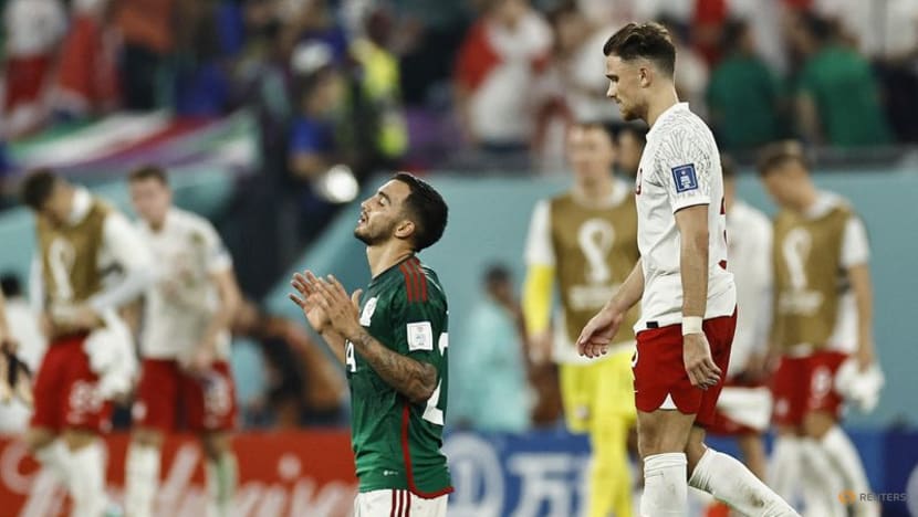Lewandowski misses penalty as Poland draw 0-0 with Mexico at World Cup Lewandowski misses penalty as Poland draw 0-0 with Mexico at World Cup
