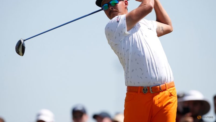 Golf-Poor form leaves Fowler in unfamiliar place: 'it's a bummer' Golf-Poor form leaves Fowler in unfamiliar place: 'it's a bummer'