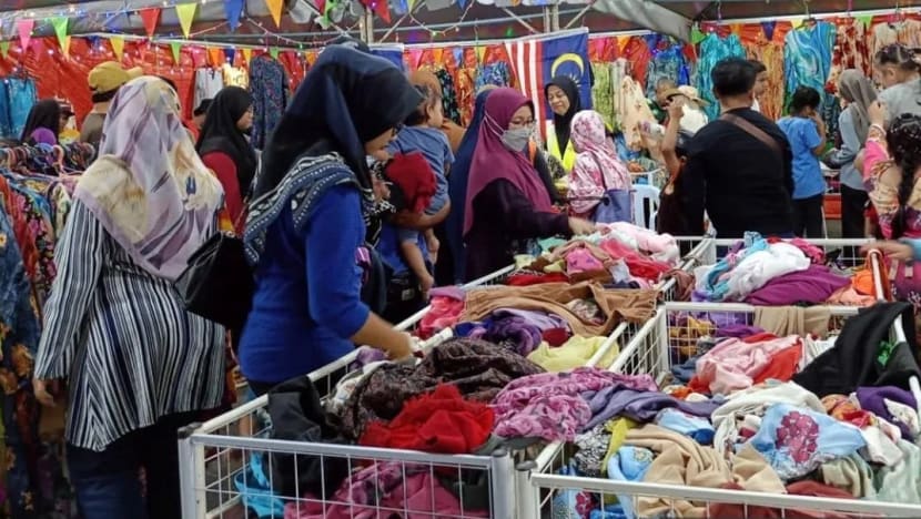 Butik Rakyat Rahmah di Melaka sediakan lebih 35,000 pakaian percuma buat golongan memerlukan