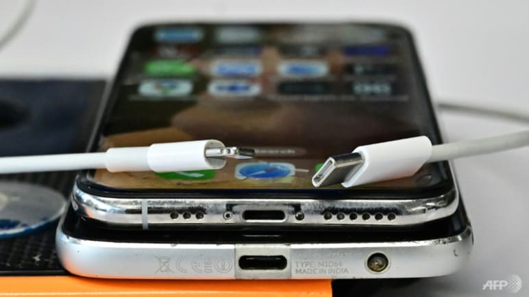 Commentary: Apple’s era of forcing consumers to use Lightning cables lasted far too long