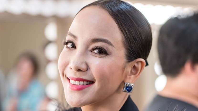 Crazy rich asians pearl earrings hot sale