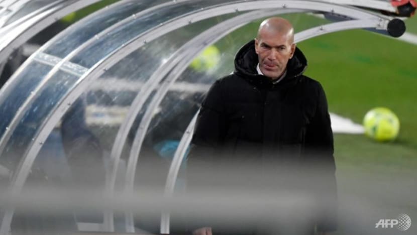 Football: Real Madrid coach Zinedine Zidane tests positive for COVID-19 Football: Real Madrid coach Zinedine Zidane tests positive for COVID-19