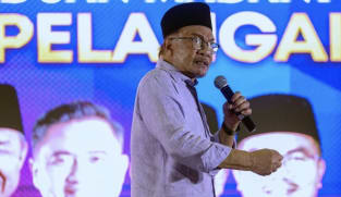 Anwar dakwa ada pihak cemburu dan mahu pecahkan Kerajaan Perpaduan