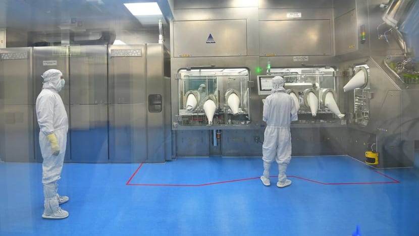 India's Modi visits key vaccine facilities as COVID-19 case load surges India's Modi visits key vaccine facilities as COVID-19 case load surges