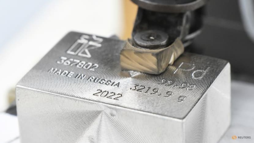 Russia risks speed up automakers' switch from palladium to platinum, WPIC says Russia risks speed up automakers' switch from palladium to platinum, WPIC says