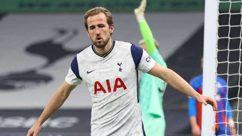 Football: Kane and Bale fire Tottenham to 4-1 win over Palace Football: Kane and Bale fire Tottenham to 4-1 win over Palace
