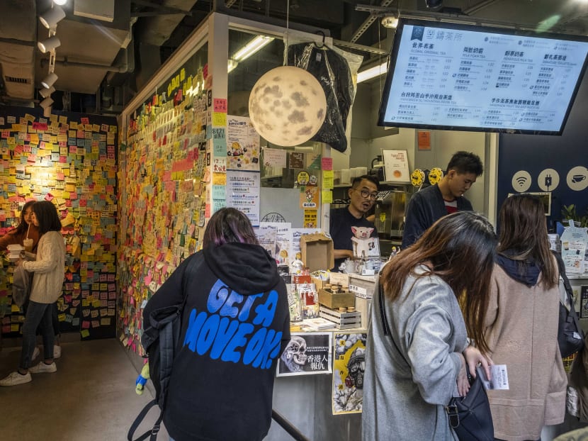Yellow or blue? In Hong Kong, businesses choose political sides Yellow or blue? In Hong Kong, businesses choose political sides