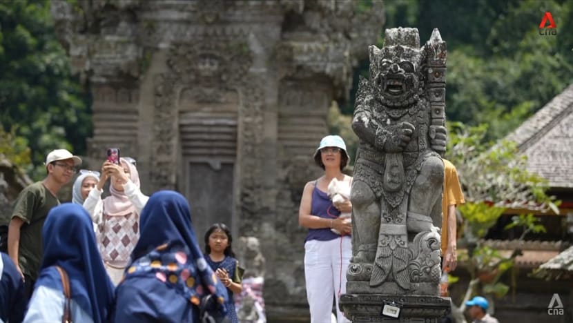 tourist police indonesia