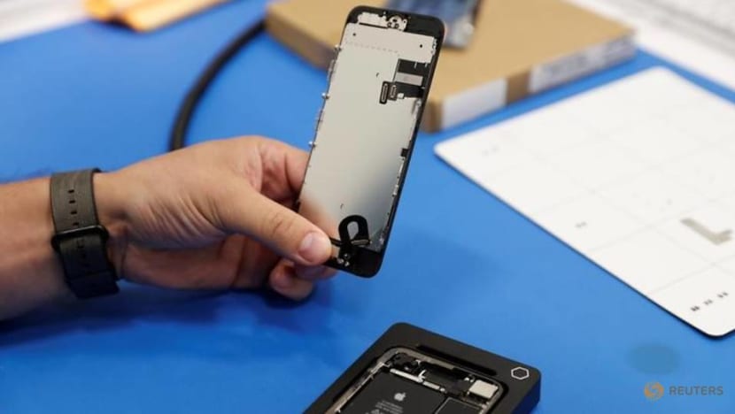 Apple to supply parts to independent repair shops for the first time Apple to supply parts to independent repair shops for the first time